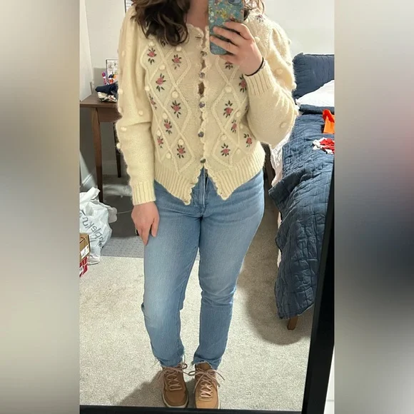 Knit Sweater— Hand Made Trachtenmode Austrian sweater - Picture 4 of 4